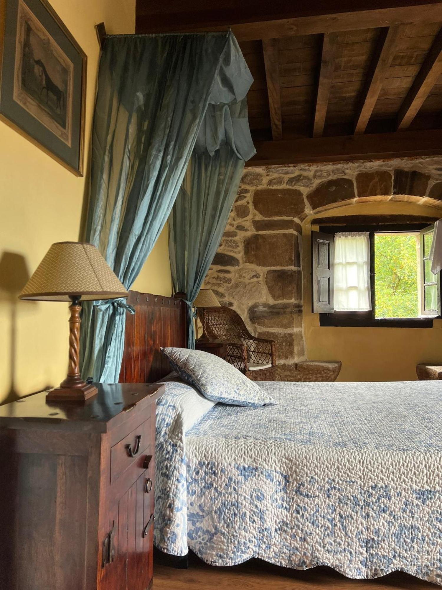 Palacio De Los Alvarado En Las Merindades El Ribero Extérieur photo
