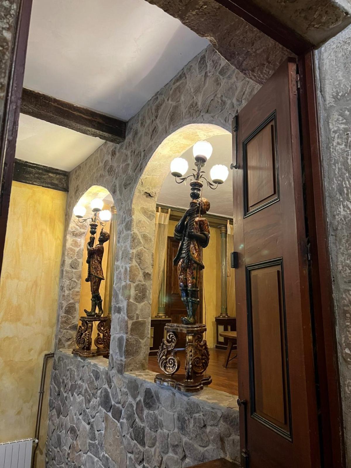 Palacio De Los Alvarado En Las Merindades El Ribero Extérieur photo