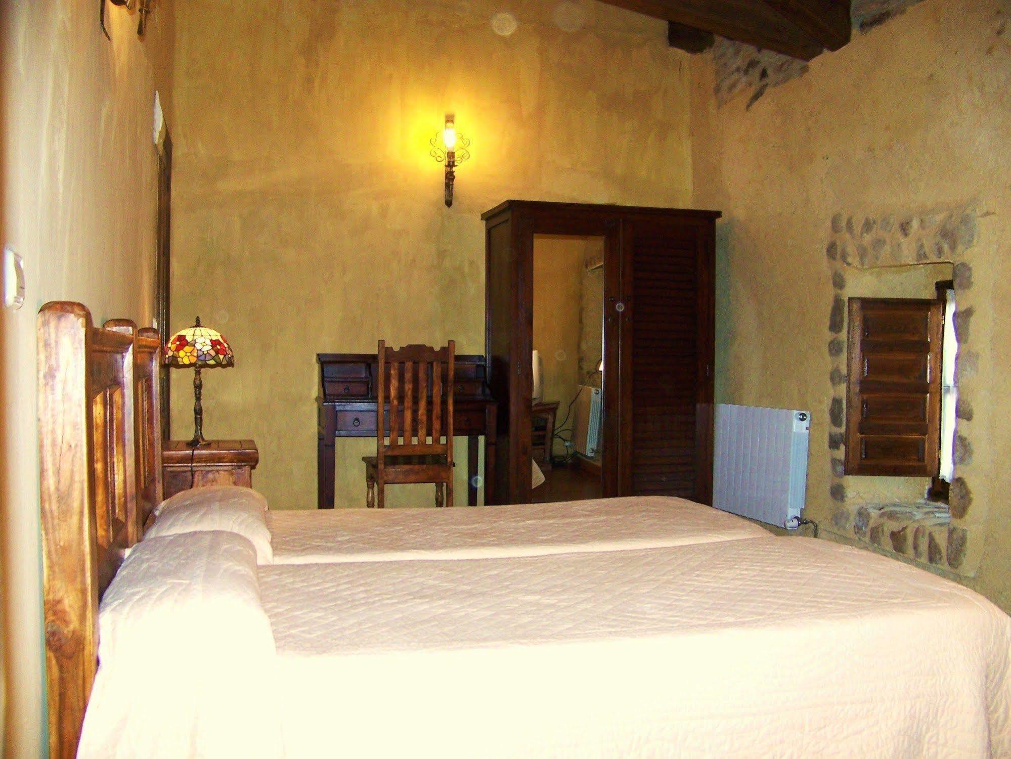 Palacio De Los Alvarado En Las Merindades El Ribero Extérieur photo