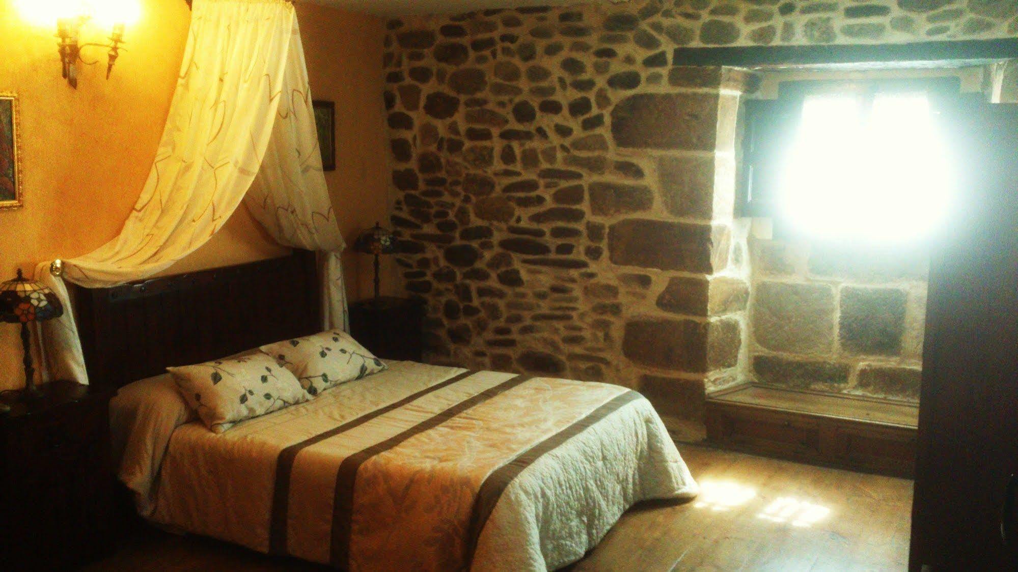 Palacio De Los Alvarado En Las Merindades El Ribero Extérieur photo